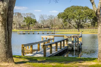 1009 County Road 324, Navasota, TX 77868 - Photo 17