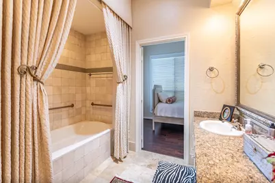 1009 County Road 324, Navasota, TX 77868 - Photo 9