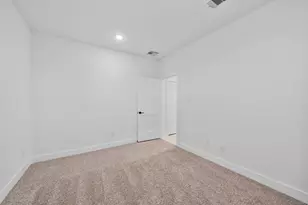 24019 Breezy Bank Trl, Katy, TX 77493 - Photo 13
