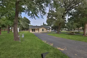30210 E Geneva Dr E, Spring, TX 77386 - Photo 3