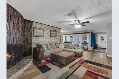 15714 Rill Lane, Houston, TX 77062 - Photo 5