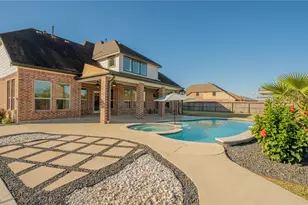 4603 Clearwater Rd, Baytown, TX 77523 - Photo 25