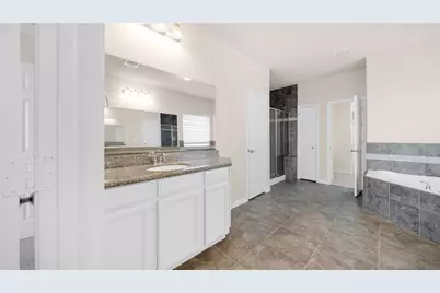 4603 Clearwater Road, Baytown, TX 77523 - Photo 15