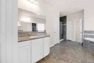 4603 Clearwater Rd, Baytown, TX 77523 - Photo 15