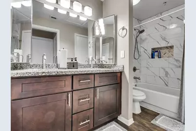 702 Bering Drive #P, Houston, TX 77057 - Photo 9