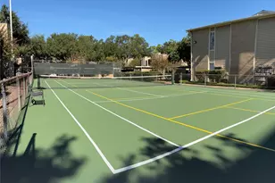 702 Bering Dr, Houston, TX 77057 - Photo 17