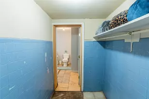 417 Hardy St, Clute, TX 77531 - Photo 13