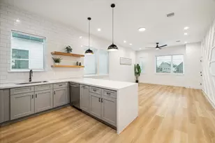 3506 Delhi St, Houston, TX 77022 - Photo 9