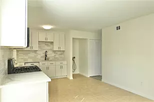 7918 Prestwood Dr, Houston, TX 77036 - Photo 17