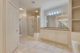 3803 Park Meadow Ln, Bryan, TX 77802 - Photo 31