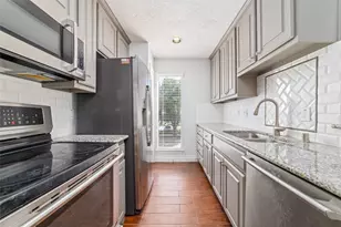 2300 Augusta Dr, Houston, TX 77057 - Photo 1