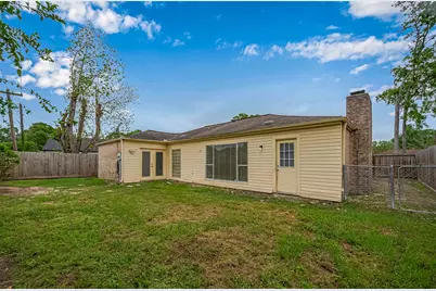 13731 Greenway Drive, Sugar Land, TX 77498 - Photo 29
