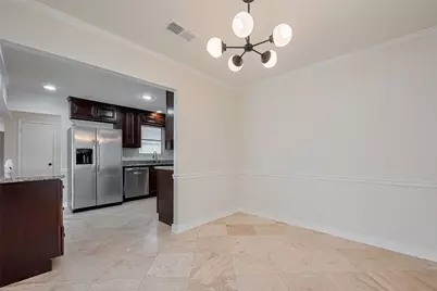 13731 Greenway Drive, Sugar Land, TX 77498 - Photo 9
