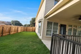 6715 Starcroft Ct, Spring, TX 77379 - Photo 9