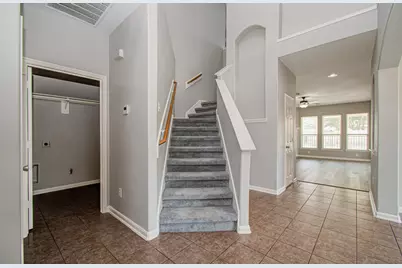 6715 Starcroft Court, Spring, TX 77379 - Photo 5