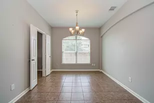 6715 Starcroft Ct, Spring, TX 77379 - Photo 9