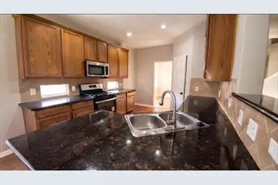 6715 Starcroft Court, Spring, TX 77379 - Photo 5