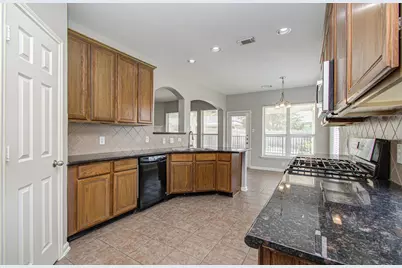 6715 Starcroft Court, Spring, TX 77379 - Photo 23