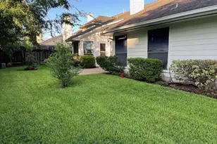 3307 Rushwood Ln, Sugar Land, TX 77479 - Photo 13