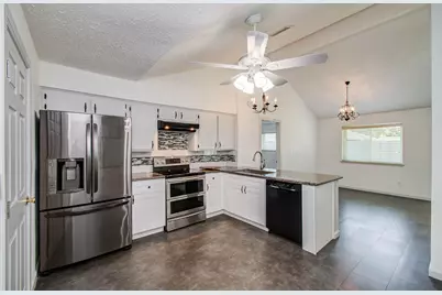 16607 Park Lorne Drive, Houston, TX 77084 - Photo 9