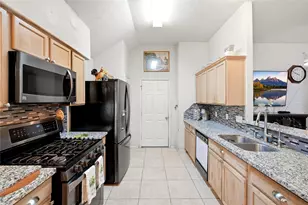7207 Calcutta Spring Dr, Houston, TX 77083 - Photo 19