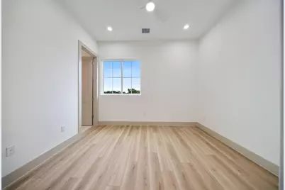 1124 Weiss Street, Houston, TX 77009 - Photo 23
