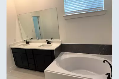9406 Autumn Vale Drive, Missouri City, TX 77459 - Photo 13
