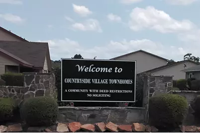 2071 Country Village Boulevard #B, Humble, TX 77338 - Photo 9