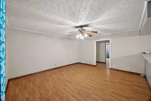 2115 Hollywood Ave, Galveston, TX 77551 - Photo 11