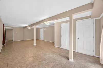 2115 Hollywood Avenue, Galveston, TX 77551 - Photo 5