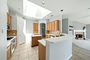 11610 Waterwood Ct, Pearland, TX 77584 - Photo 15