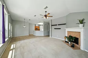 11610 Waterwood Ct, Pearland, TX 77584 - Photo 11