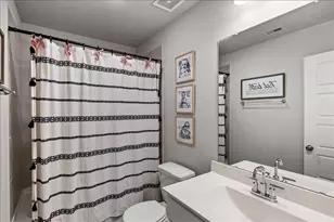 4901 Perennial Ln, La Marque, TX 77568 - Photo 27