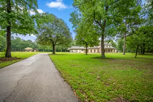 14444 Pine Tree Rd, Montgomery, TX 77356 - Photo 5