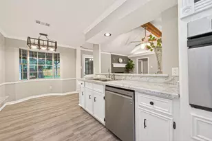 710 Equinox St, Crosby, TX 77532 - Photo 9