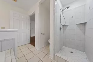 418 Texas St, Tomball, TX 77375 - Photo 11