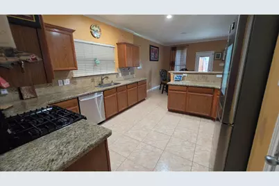 21218 Wickton Lane, Humble, TX 77338 - Photo 7