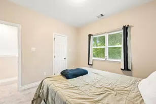 210 Garrotsville St, Houston, TX 77022 - Photo 29