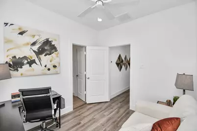 2003 Laverne Willow Lane #B, Houston, TX 77080 - Photo 15