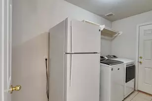 66 N Brooksedge Cir, The Woodlands, TX 77382 - Photo 35