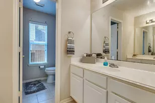 66 N Brooksedge Cir, The Woodlands, TX 77382 - Photo 29