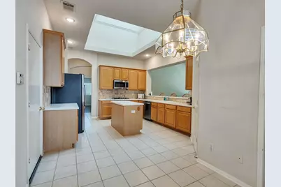 66 N Brooksedge Circle, The Woodlands, TX 77382 - Photo 13