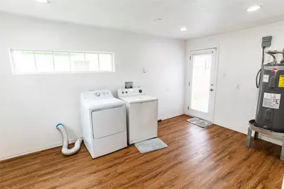 119 S Carroll Street, La Porte, TX 77571 - Photo 17