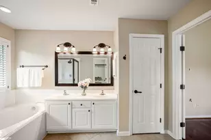 19422 Camellia Bend Cir, Spring, TX 77379 - Photo 23