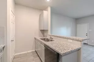 402 Avenue H, Conroe, TX 77301 - Photo 13