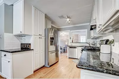 914 Dorothy Street, Houston, TX 77008 - Photo 5