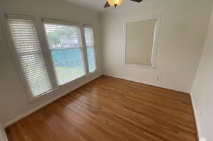 914 Dorothy St, Houston, TX 77008 - Photo 13