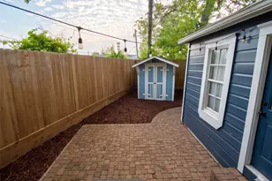 914 Dorothy St, Houston, TX 77008 - Photo 19
