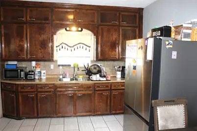 7926 Mendez Street, Houston, TX 77029 - Photo 7