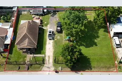 7926 Mendez Street, Houston, TX 77029 - Photo 1